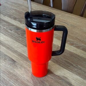 NWT Stanley Neon Orange 40oz Tumbler/Travel Mug with Handle NWT